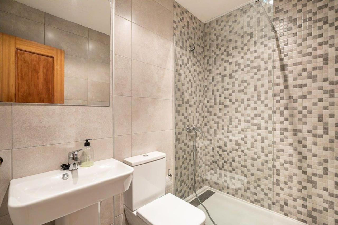 Modern Apartment In The Heart Of Granada Esterno foto